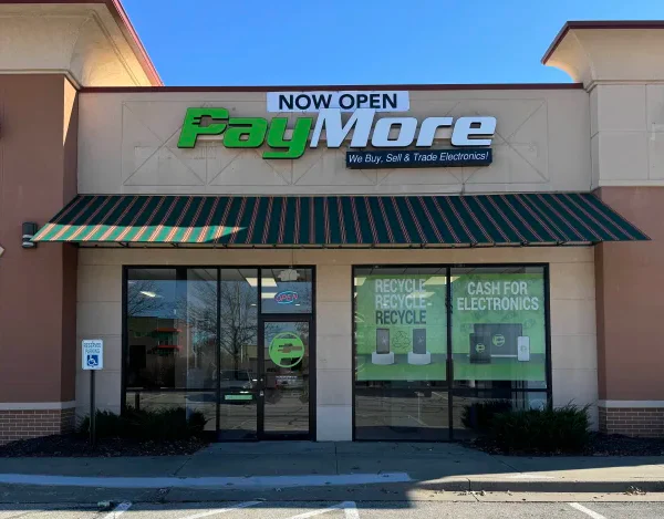 LeesSummitStoreFront Image