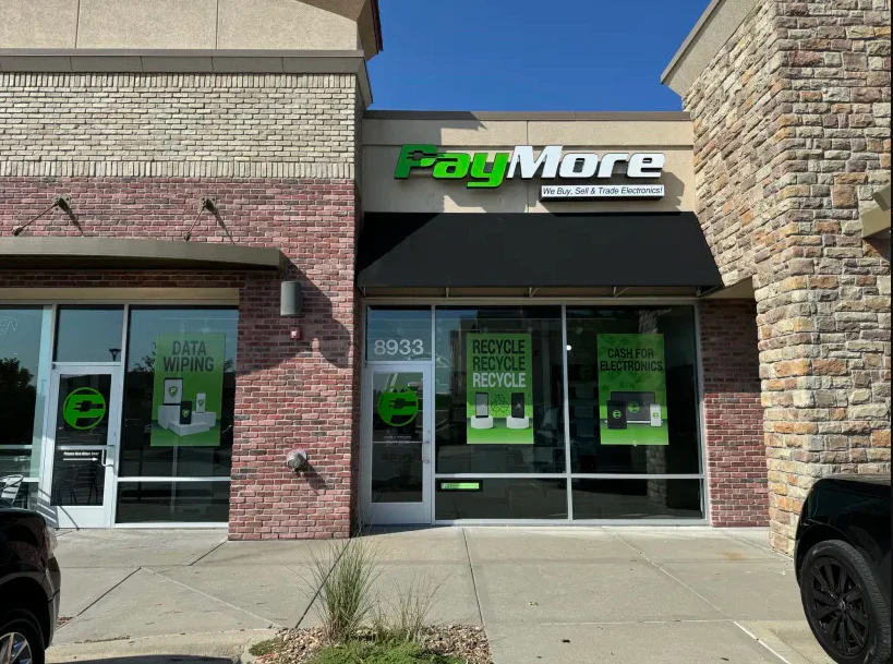 OverlandParkStoreFront Image