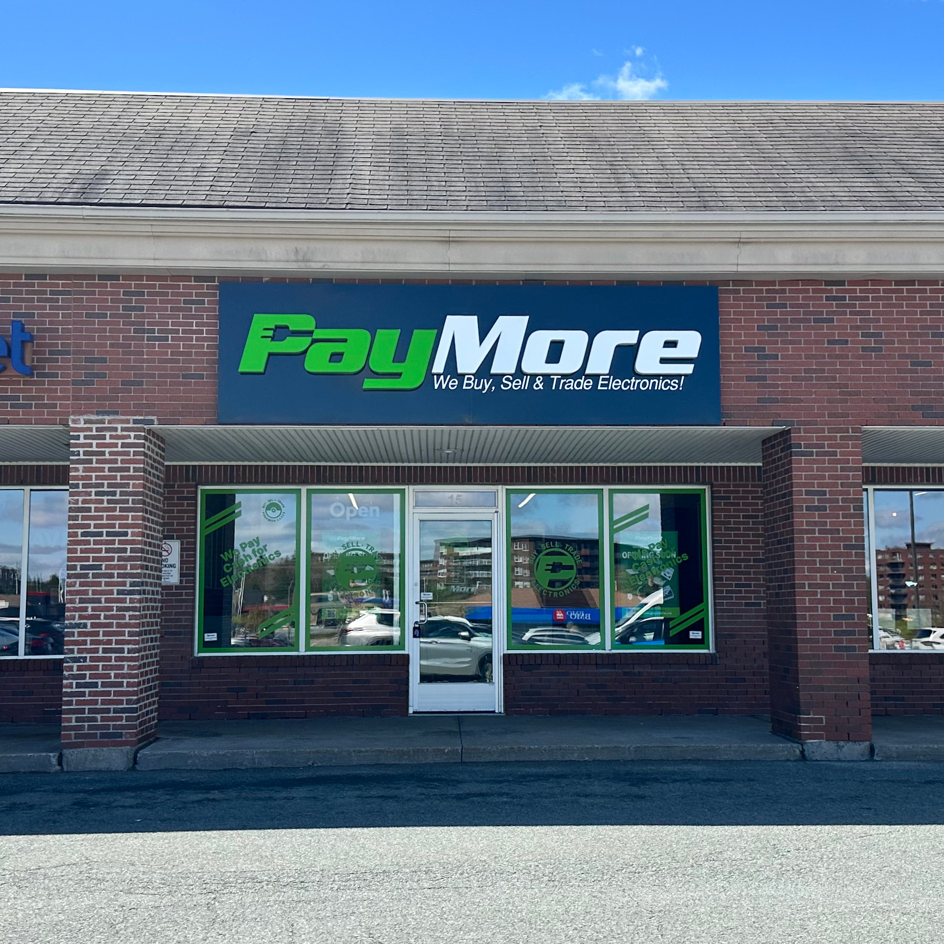 paymore halifax store front Image
