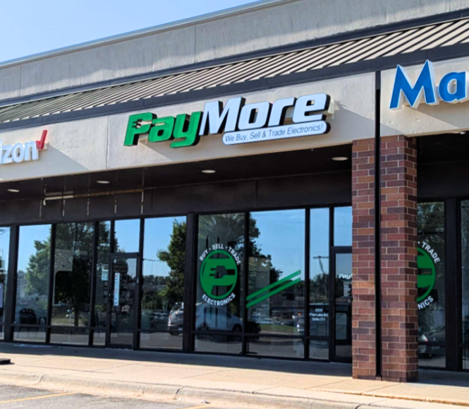 paymore lincoln store front Image